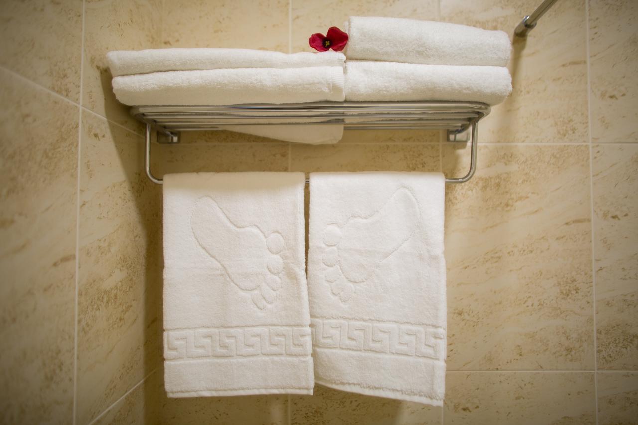 Boutique Hotel Deluxe Kamianets-Podilskyi Ngoại thất bức ảnh